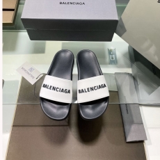 Balenciaga Slippers